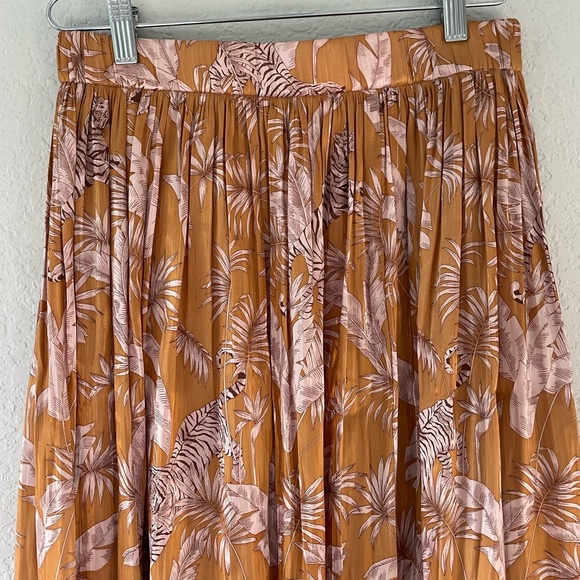 Bailey44 Satin Tiger Midi Skirt Size Medium - Picture 3 of 7